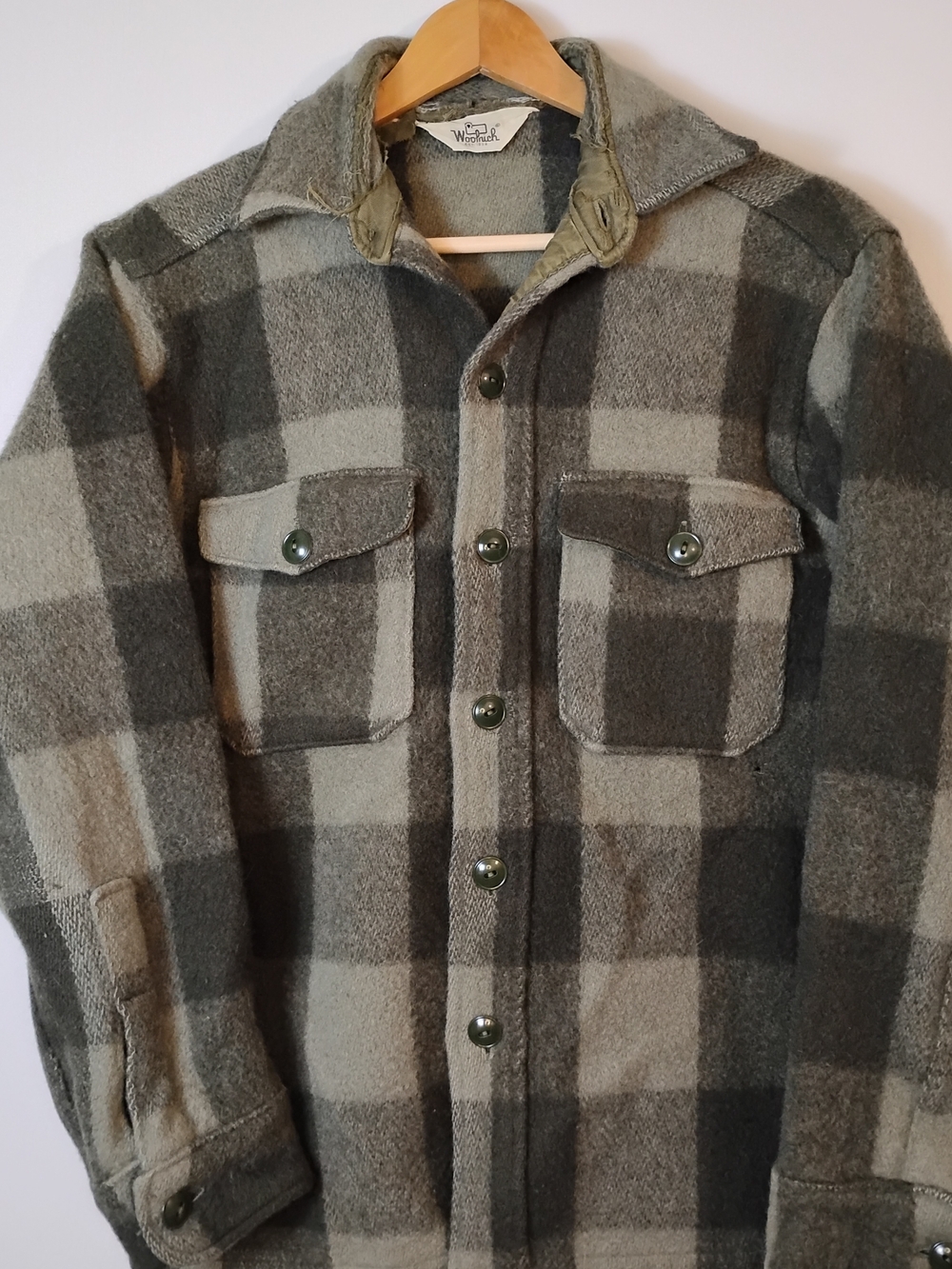Woolrich Men’s Buffalo Plaid Wool Shirt Jacket - Gray/Olive